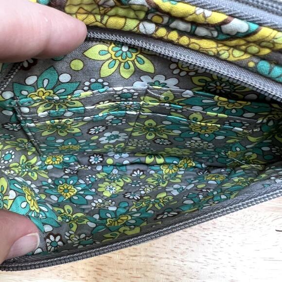 Vera Bradley Green Floral Crossbody Small Purse - Picture 7 of 8